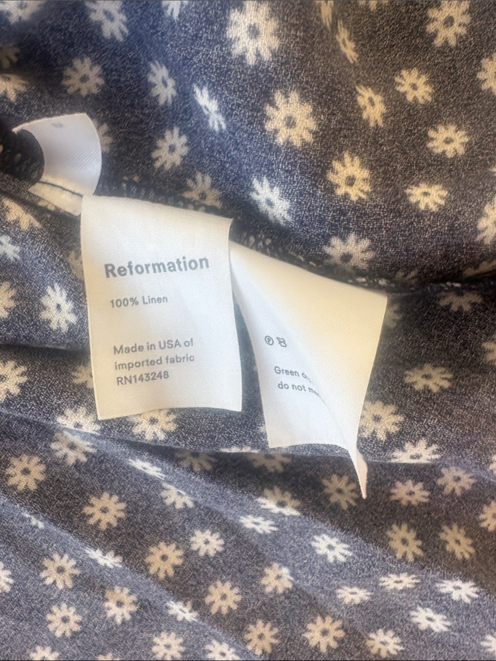 Reformation Betty wrap skirt- Size 8 - Picture 6 of 6
